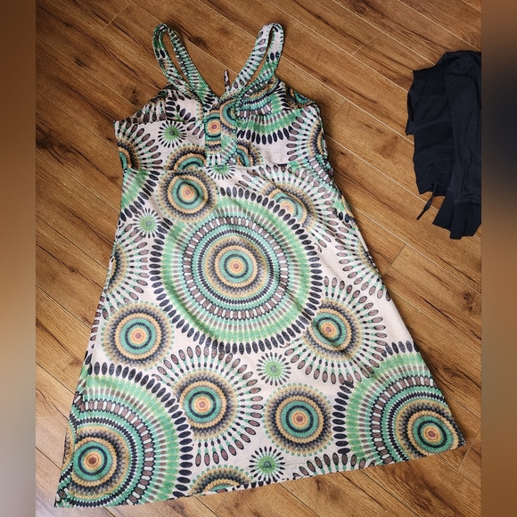 Funky People Dress - Picture 2 of 4